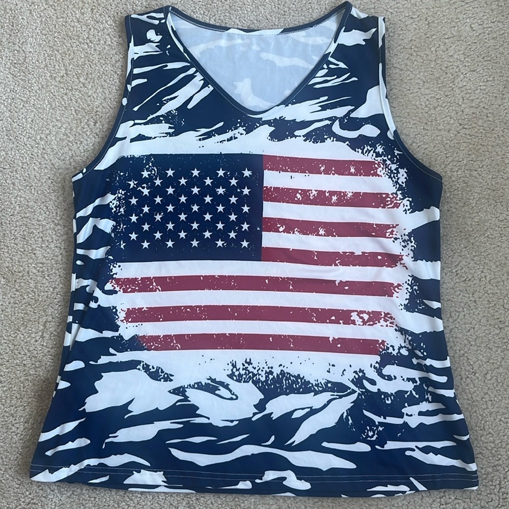 NWOT Fourth of July Tank Top in Women's Medium